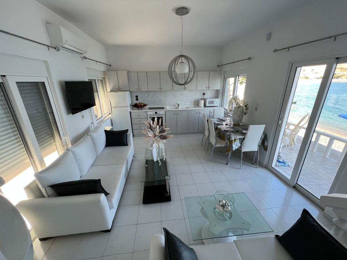 Villa Blanca CCharaki Buitenkant foto